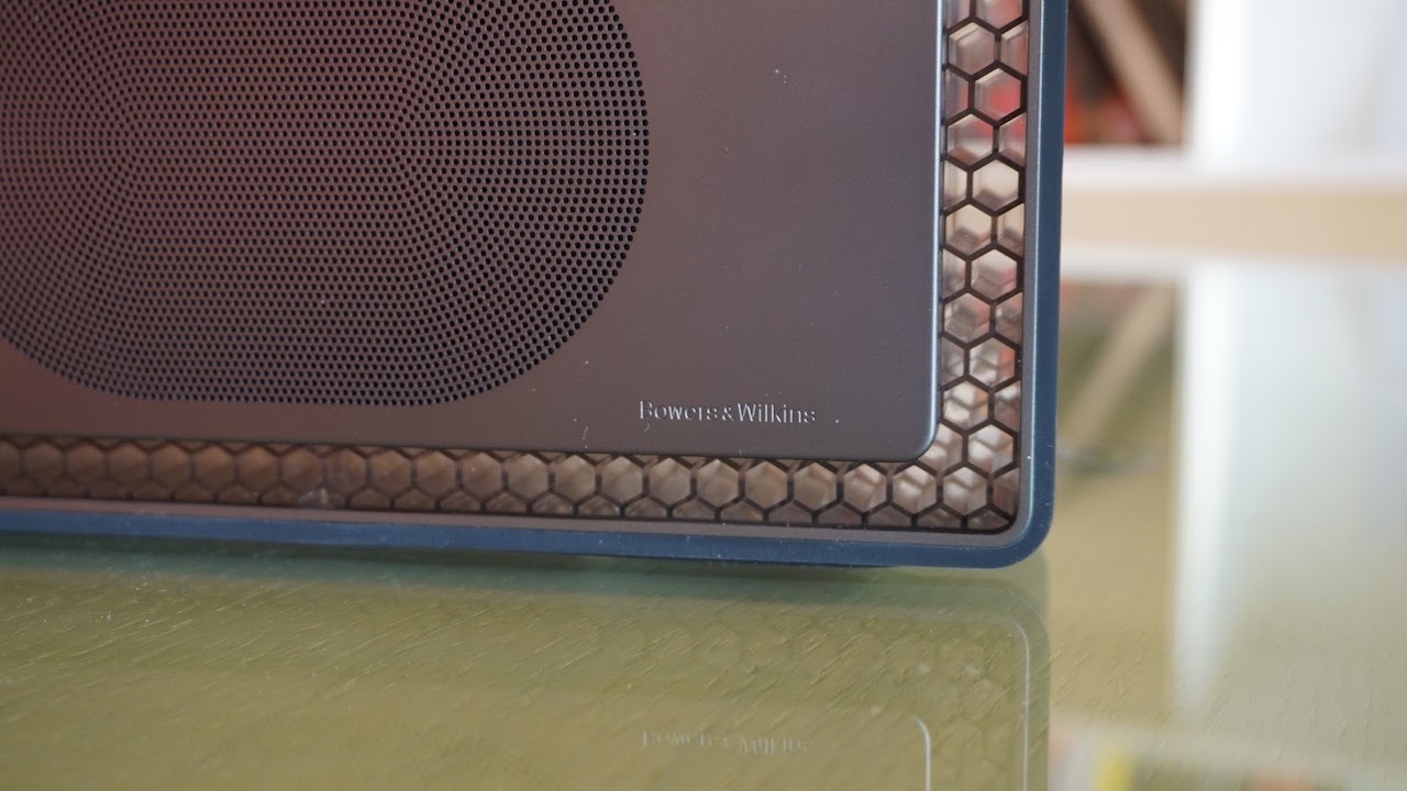 Recensione Bowers & Wilkins T7: la recensione e le impressioni