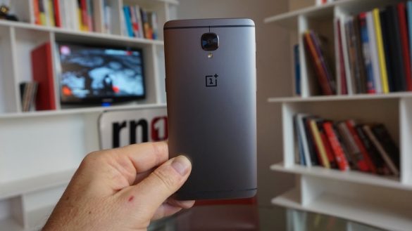 https://www.mistergadget.tech/wp-content/uploads/2016/11/OnePlus-3t-6-585x329.jpg