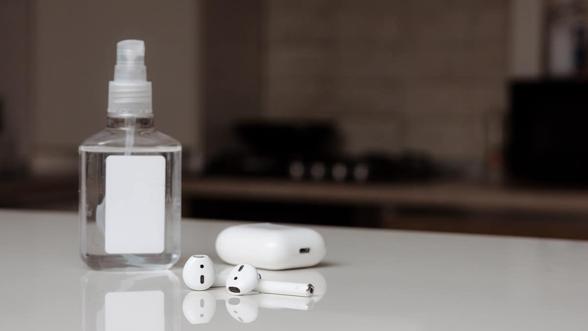 Come pulire gli AirPods, gli AirPods Pro e gli AirPods Max