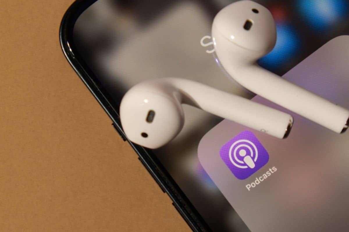 Apple podcast e AirPods