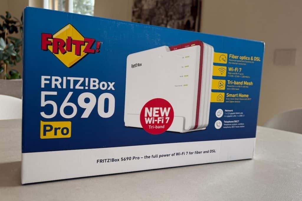 La confezione del Fritzbox 5690 pro