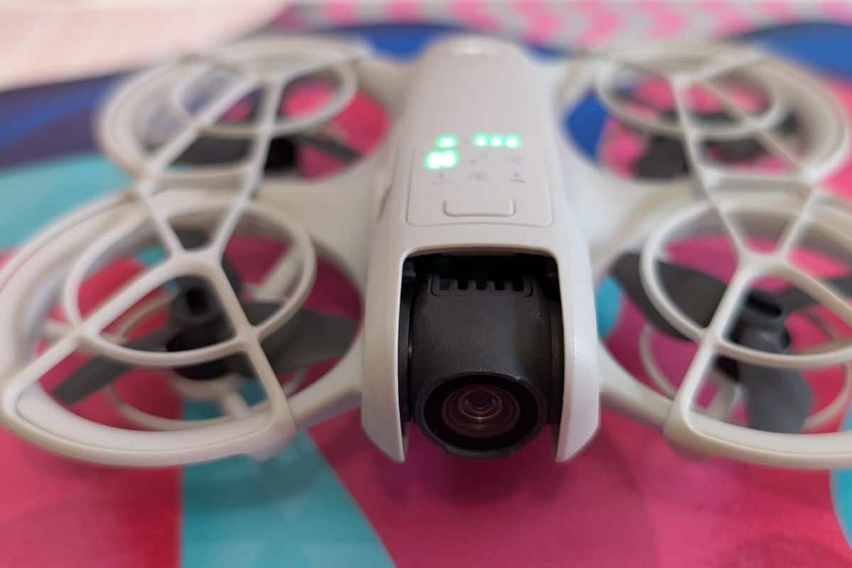 La videocamera di DJI Neo