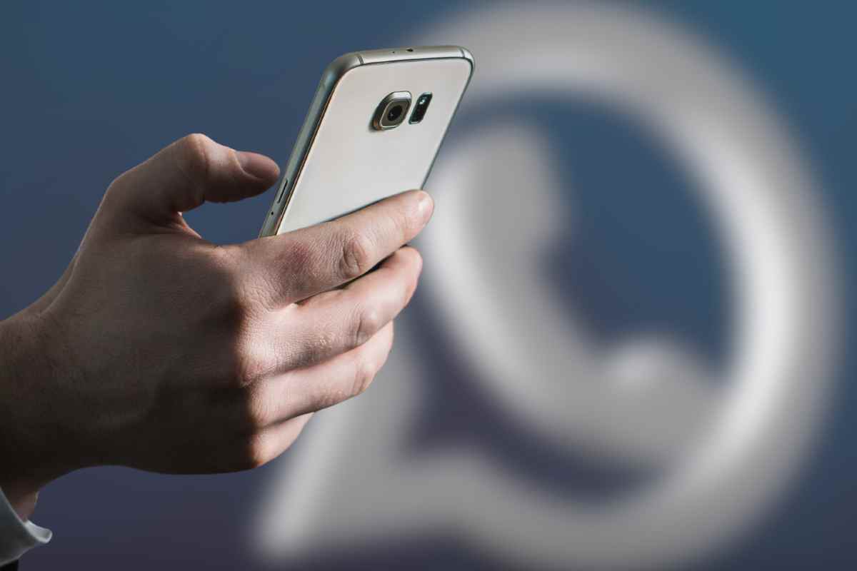 Allarme Whatsapp, se fai questo errore ti rubano subito il profilo