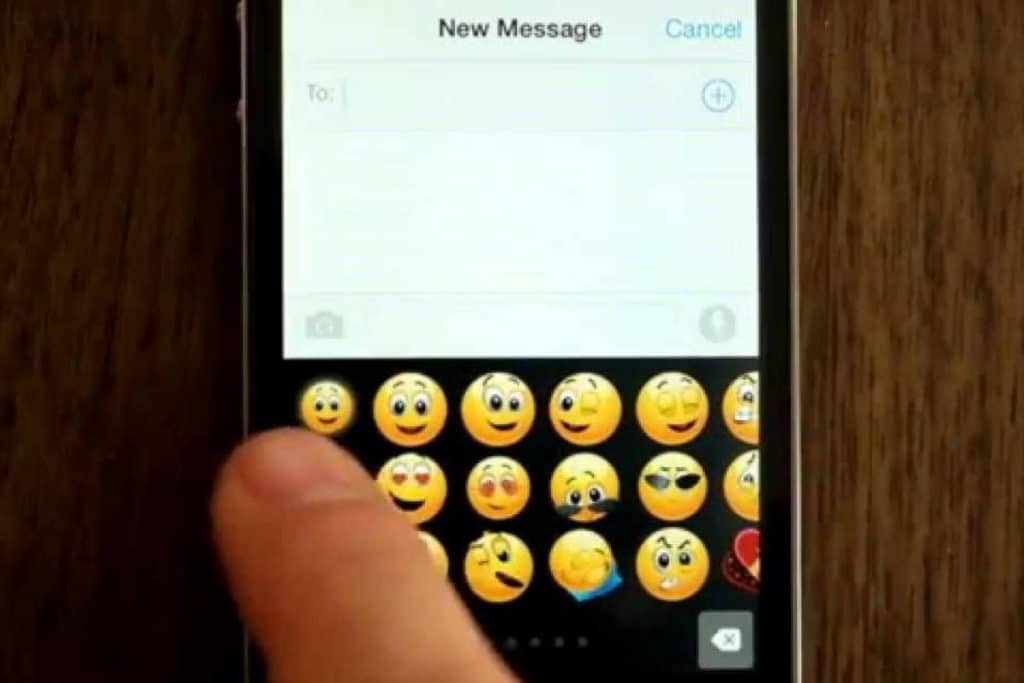 Emoji più grandi su iPhone con iOS 18