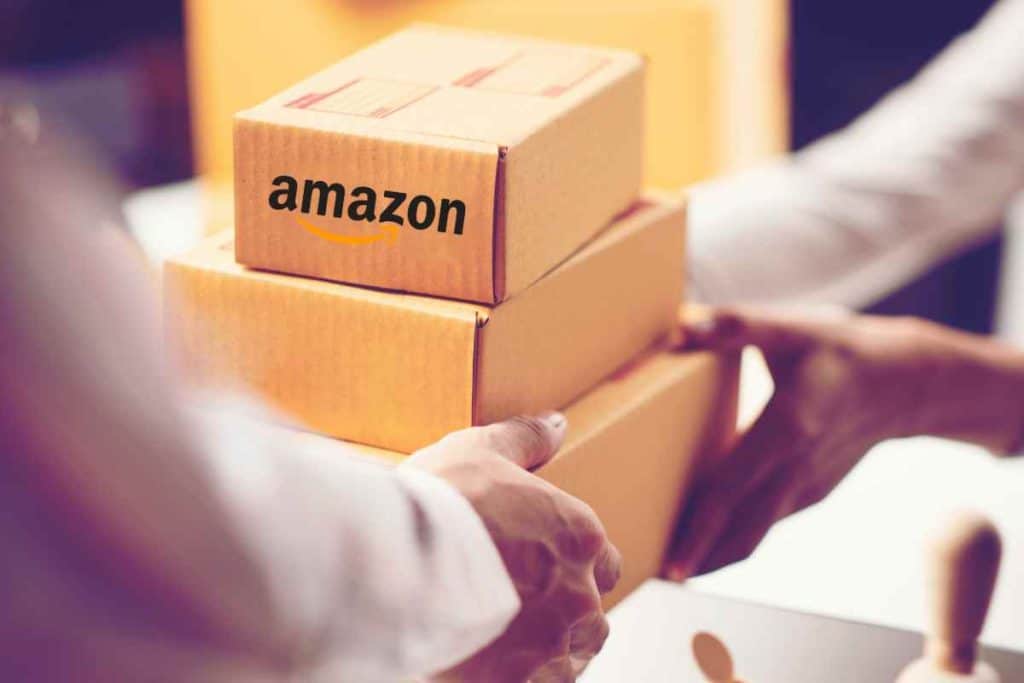 Amazon impazzita, tutto lo store a 20 euro