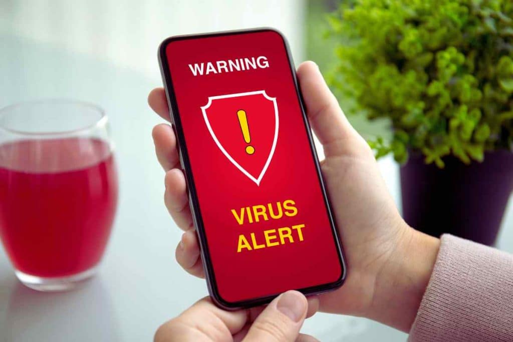 telefono e non lo sai: hai un virus che ti sta spiando