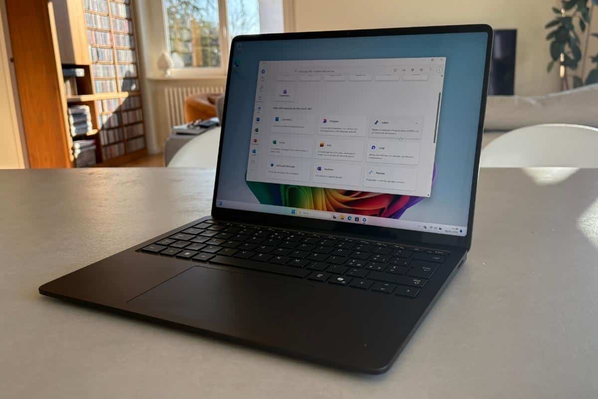 Microsoft Surface Laptop 7 con copilot