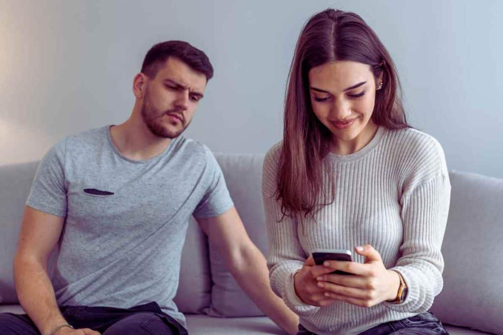 come capire se il partner ha cancellato una conversazione