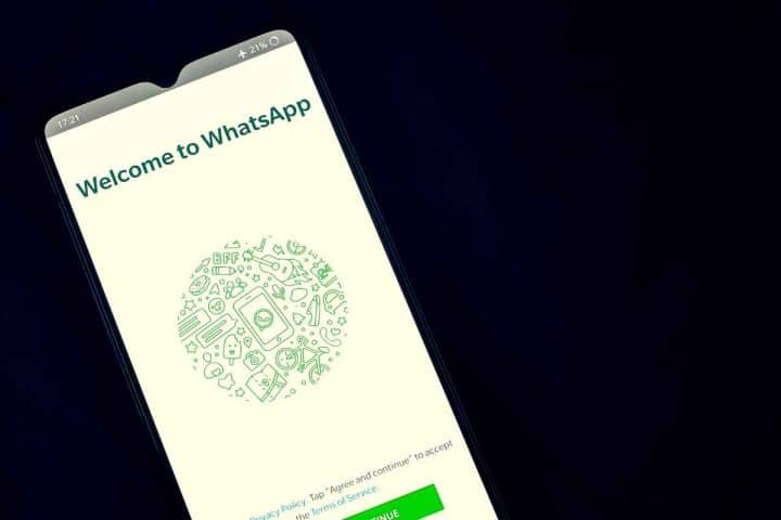 Whatsapp, ora puoi nascondere le chat in un click