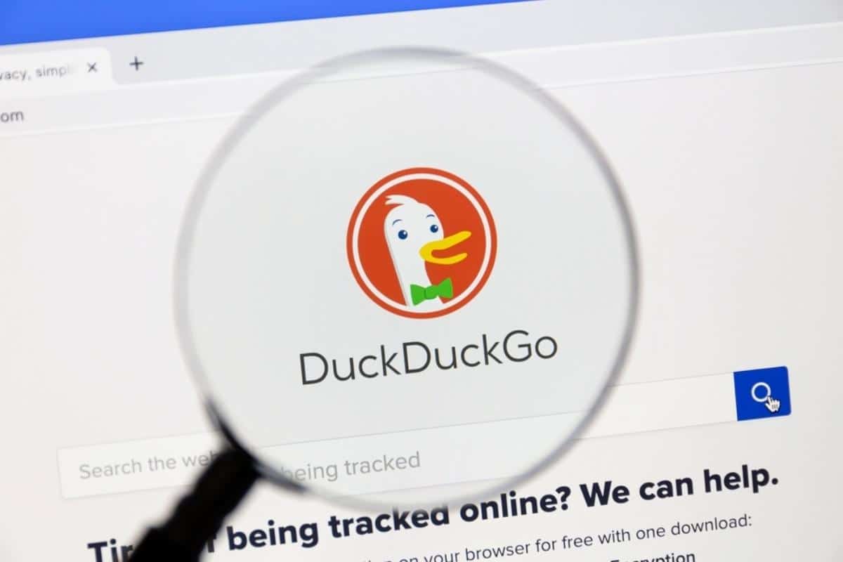 Lente d'ingrandimento su browser DuckDuckGo