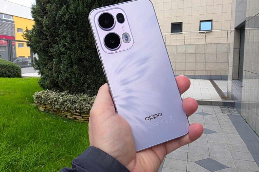 La scocca di OPPO Reno13 Pro