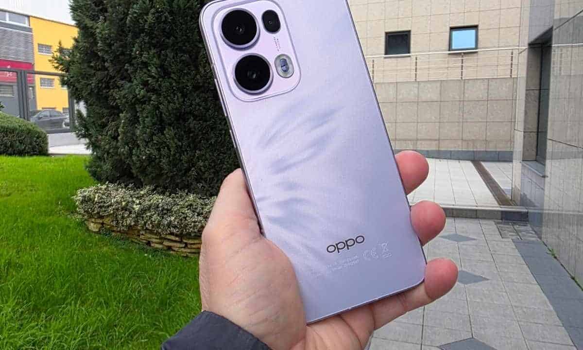 La scocca di OPPO Reno13 Pro