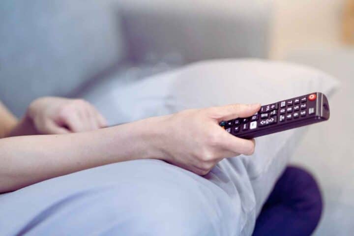 Tv, ti basta il telecomando per scaricare questa opzione