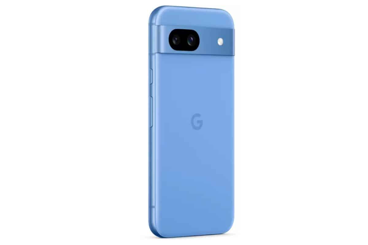 Google Pixel 8a vs iPhone 16e