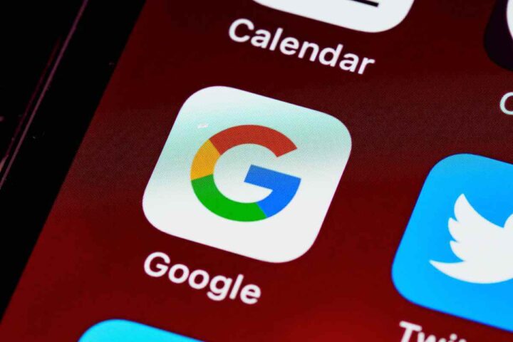 Google, arriva l'abbonamento a pagamento