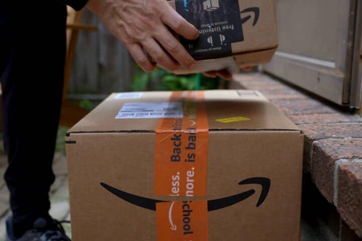 Amazon risarcisce i pacchi rubati? guida ai rimborsi e come presentare un reclamo